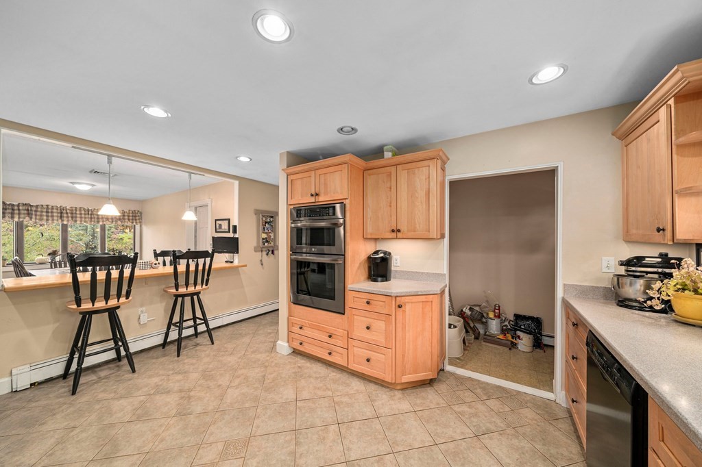 5 Relda Road Weymouth, MA 02190 - Photo 12 of 31 Gallery Image 12