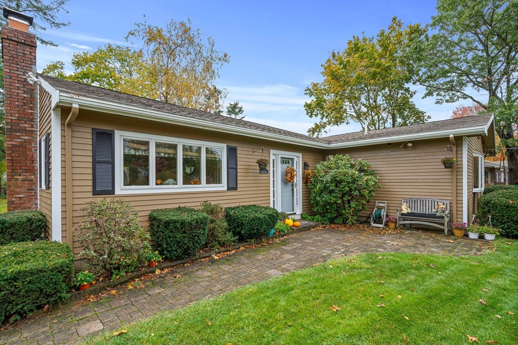 5 Relda Road Weymouth, MA 02190 - Photo 5 of 31 Gallery Image 5