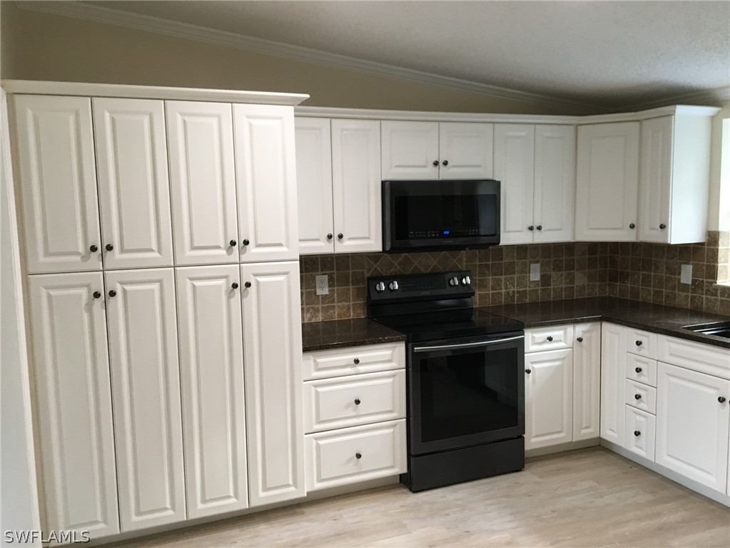 19611 Slater Road North Fort Myers, FL 33917 - Photo 11 of 35 Gallery Image 11