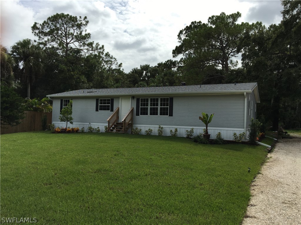 19611 Slater Road North Fort Myers, FL 33917 - Photo 2 of 35 Gallery Image 2