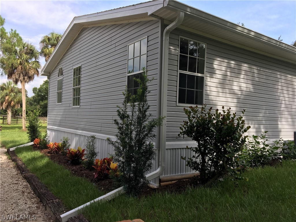 19611 Slater Road North Fort Myers, FL 33917 - Photo 8 of 35 Gallery Image 8