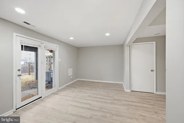 $1,995 | 40 Cobber Lane, Baltimore, MD 21229
