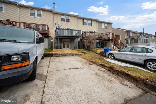 $1,995 | 40 Cobber Lane, Baltimore, MD 21229