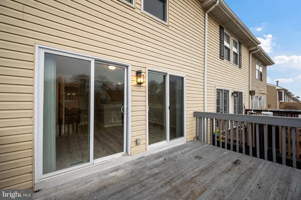 $1,995 | 40 Cobber Lane, Baltimore, MD 21229