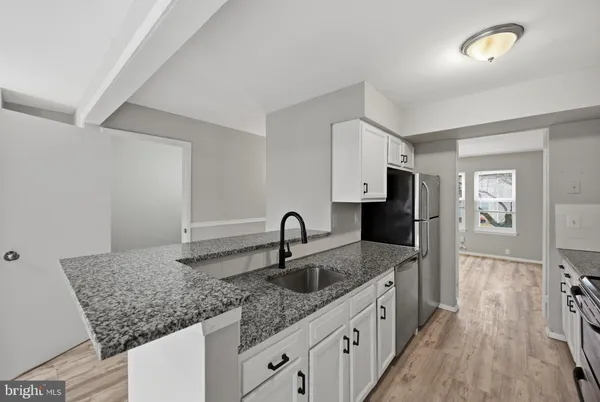 $1,995 | 40 Cobber Lane, Baltimore, MD 21229