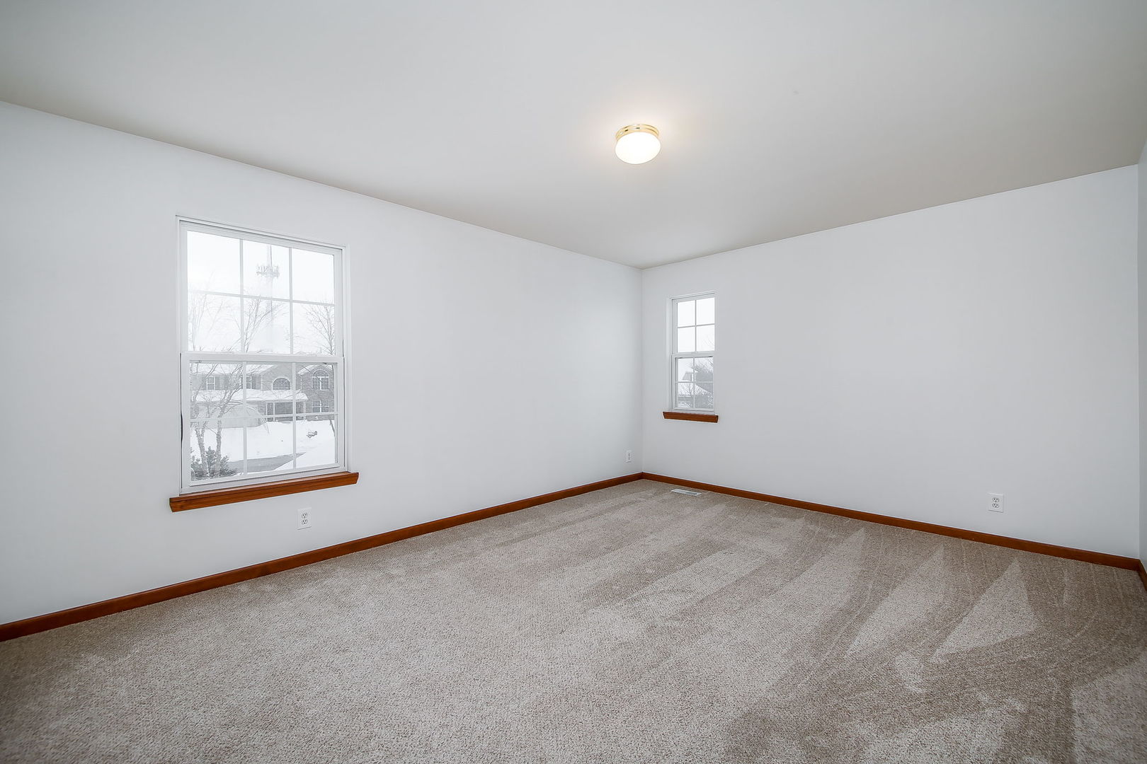 745 Boyce Road Sugar Grove, IL 60554 - Photo 22 of 38 an empty room with windows
