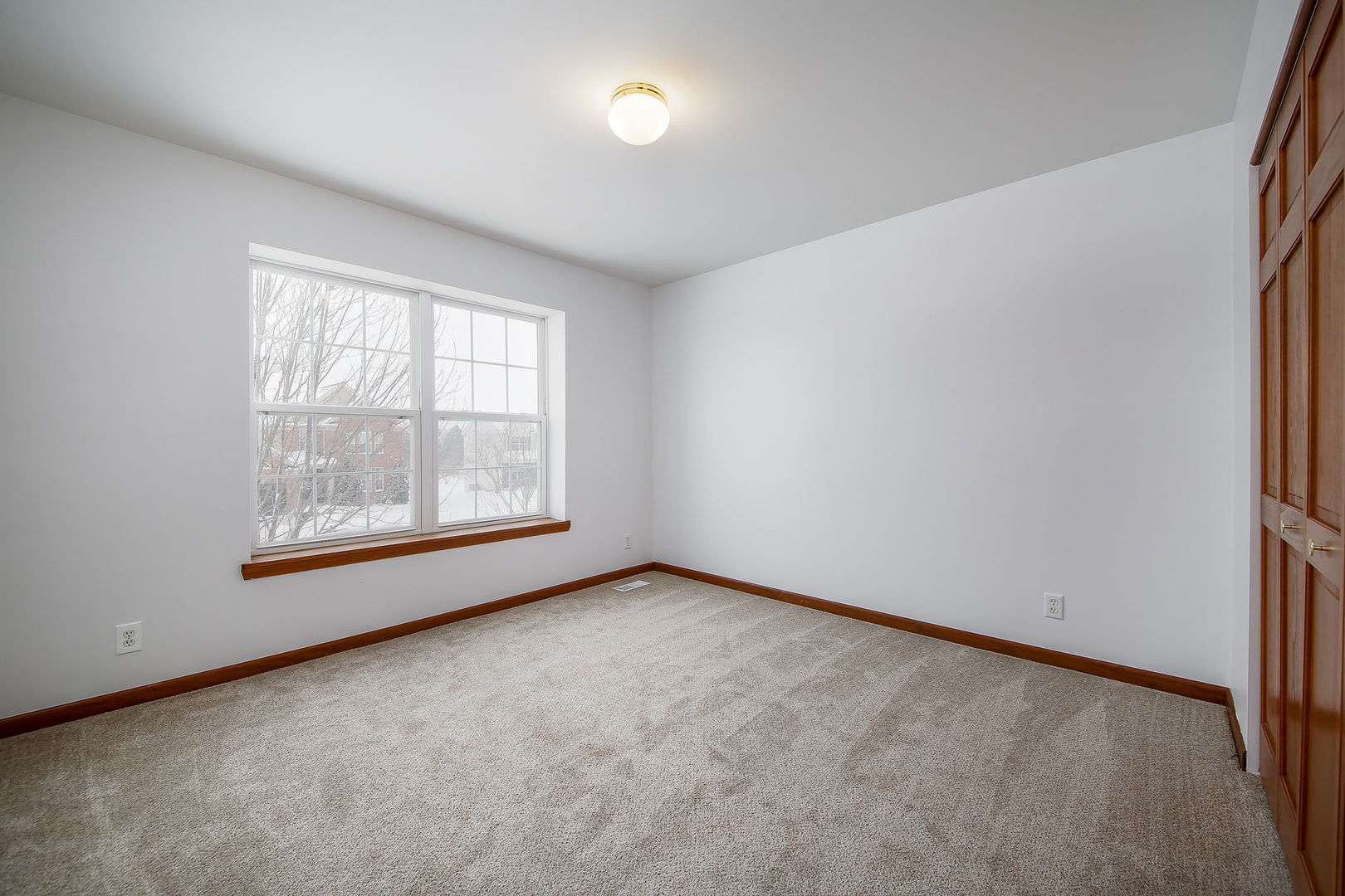 745 Boyce Road Sugar Grove, IL 60554 - Photo 23 of 38 an empty room with windows