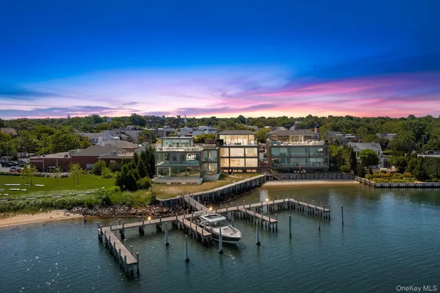 $17,900,000 | 2 B West Water, Sag Harbor, NY 11963