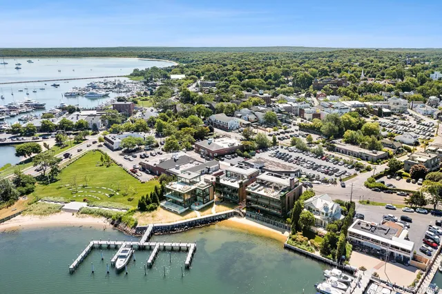 $17,900,000 | 2 B West Water, Sag Harbor, NY 11963