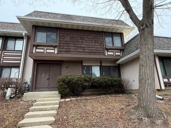 $249,900 | 1235 San Simeon Drive, Unit NONE, Hanover Park, IL 60133