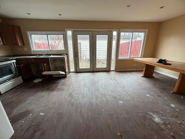 $249,900 | 1235 San Simeon Drive, Unit NONE, Hanover Park, IL 60133