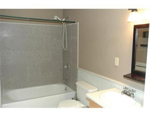 246 Worcester Road, Unit B Westminster, MA 01473 - Photo 15 of 19