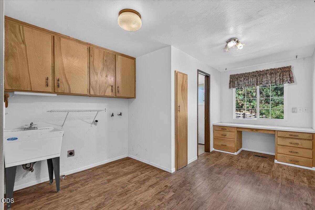 624 Crowson Road Ashland, OR 97520 - Photo 24 of 41