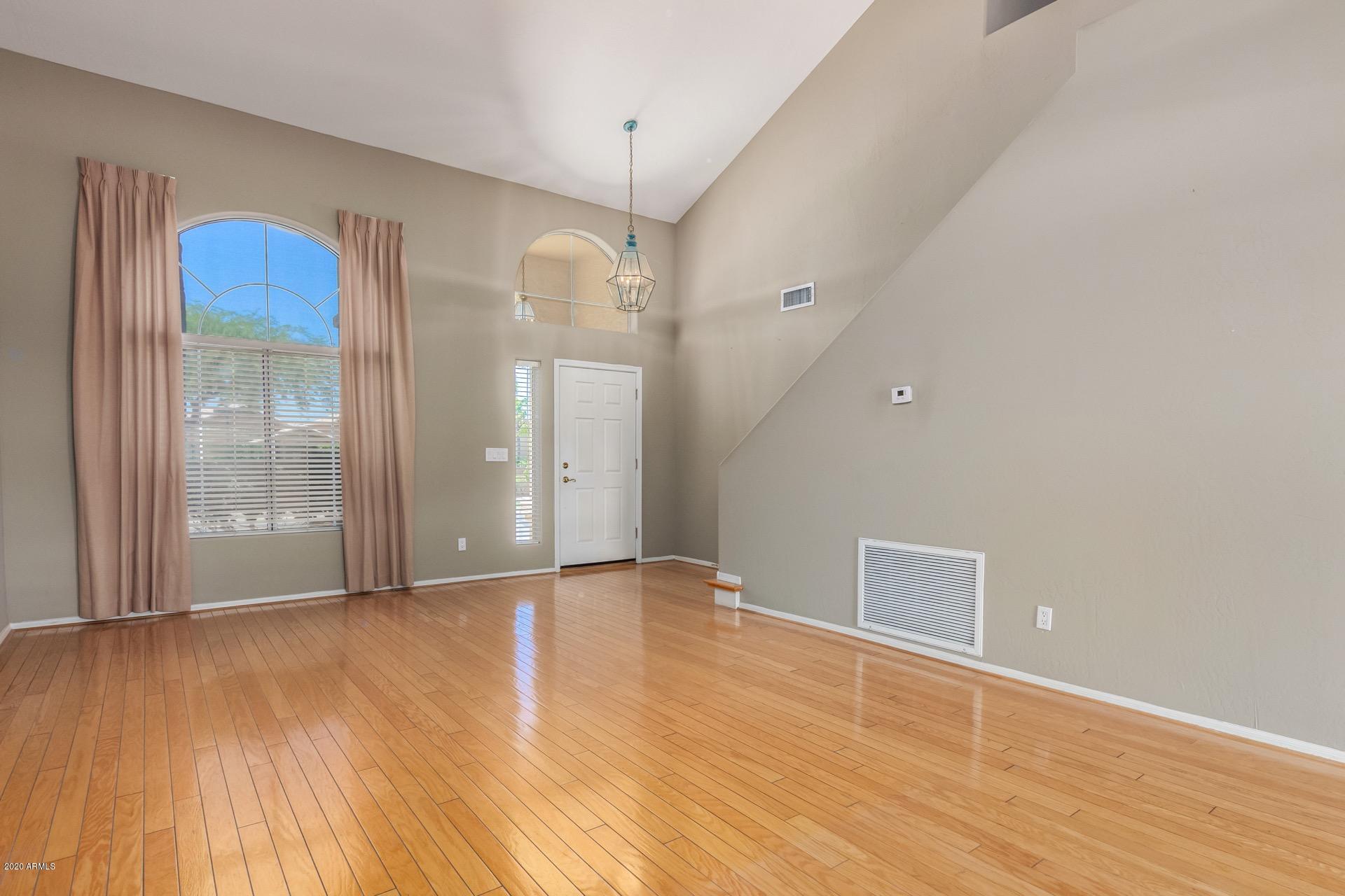 1256 East Redfield Road Phoenix, AZ 85022 - Photo 11 of 27 Redfield 5