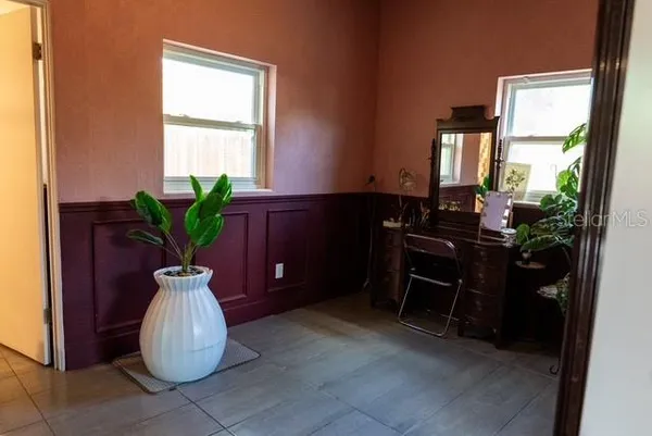 $2,700 | 4051 Montrose Court, Orlando, FL 32812