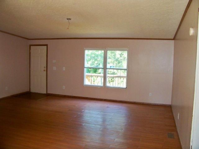 110 Galaxy Way Easley, SC 29640 - Photo 7 of 8