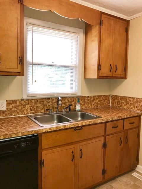 1240 Caleb Setzer Road Newton, NC 28658 - Photo 11 of 25 Gallery Image 11
