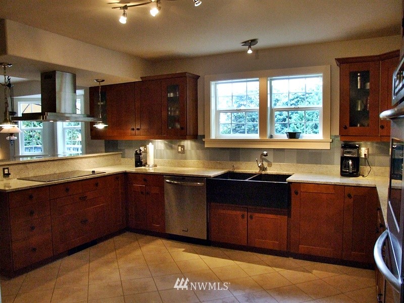 1772 Province Road Point Roberts, WA 98281 - Photo 7 of 22
