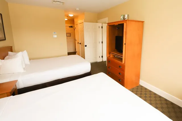 $74,000 | 228-230 Qtr I I I Jackson Gore Inn, Ludlow, VT 05149