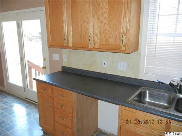 20119 Tucker Road Oakboro, NC 28129 - Photo 9 of 16 Gallery Image 9