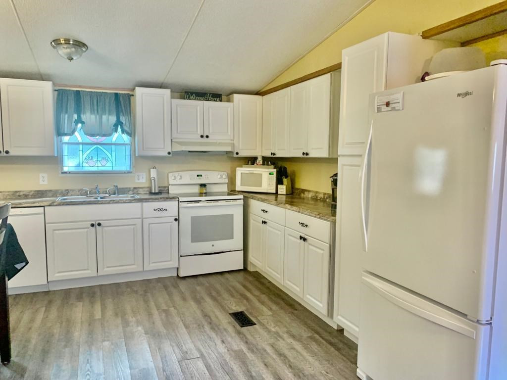 2404 Long Branch Road Avera, GA 30803 - Photo 7 of 36