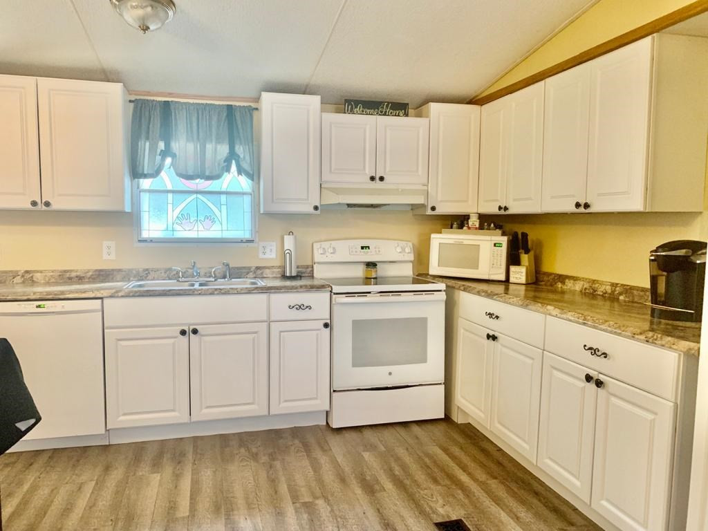 2404 Long Branch Road Avera, GA 30803 - Photo 8 of 36