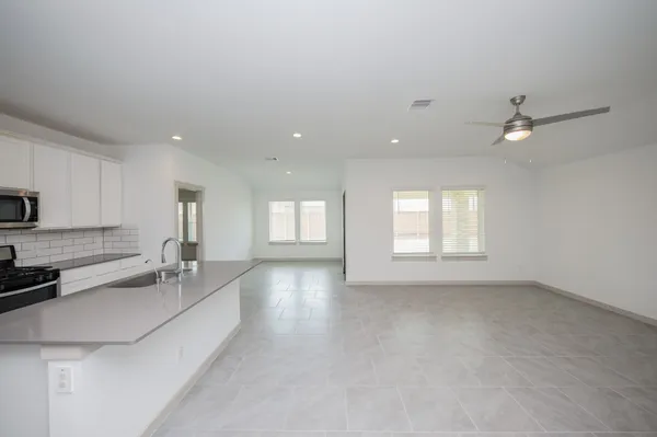 $2,250 | 29535 Paytons Park Court, Katy, TX 77494