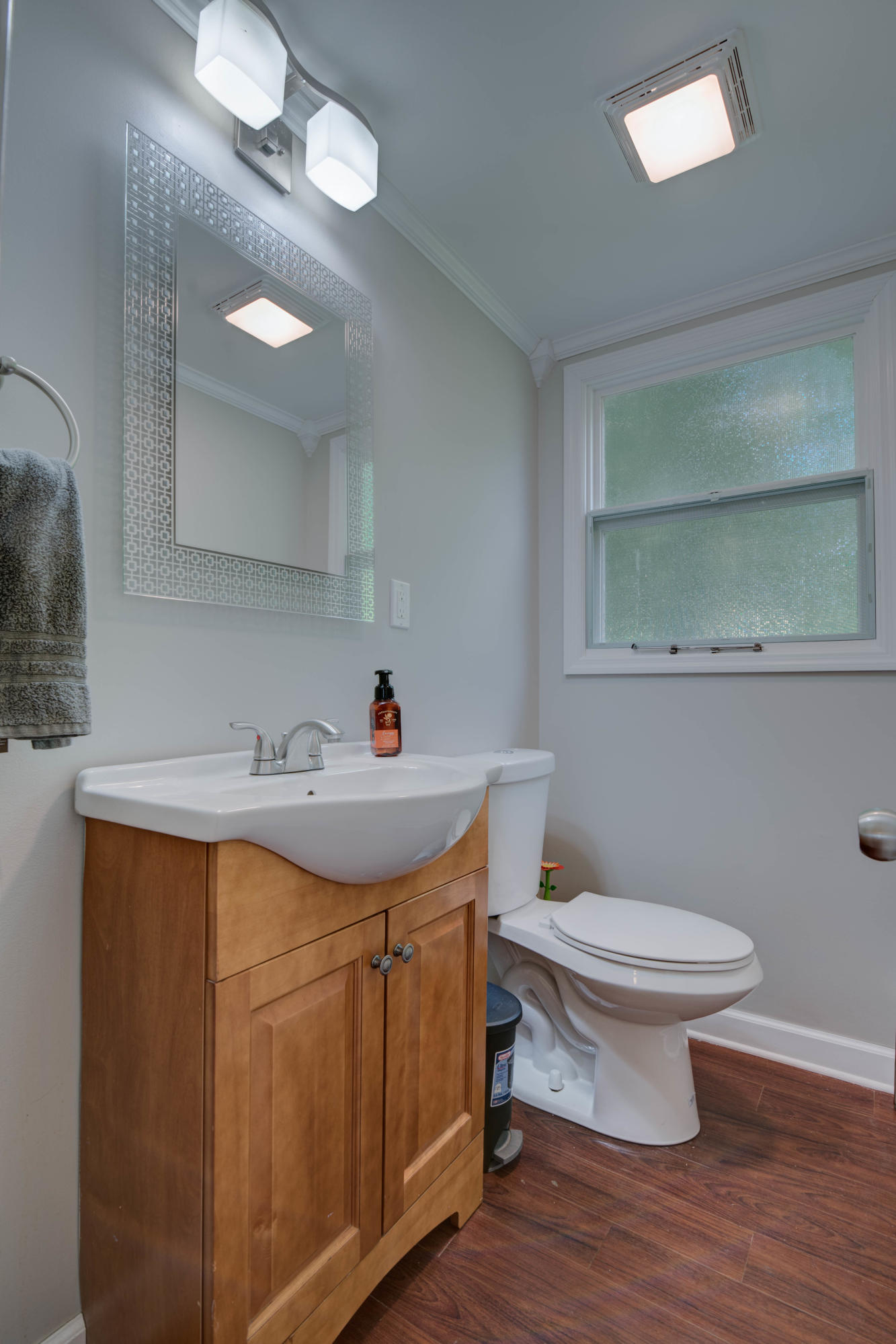 113 Monticello Road Oak Ridge, TN 37830 - Photo 16 of 31 Half bath