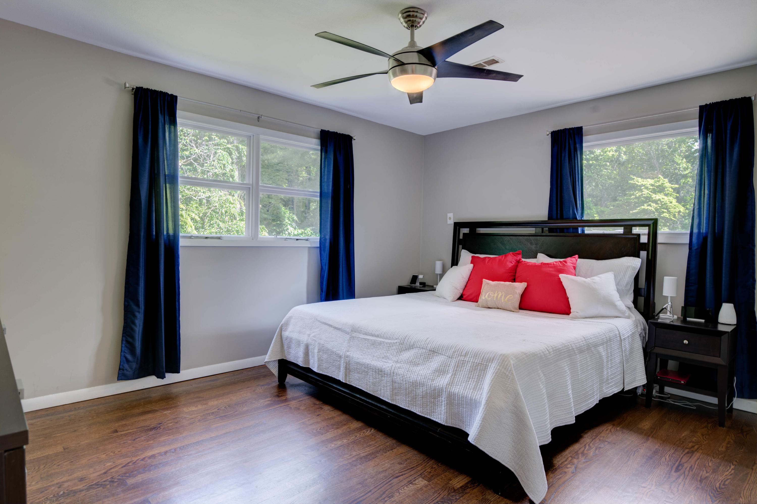 113 Monticello Road Oak Ridge, TN 37830 - Photo 24 of 31 Master Bedroom