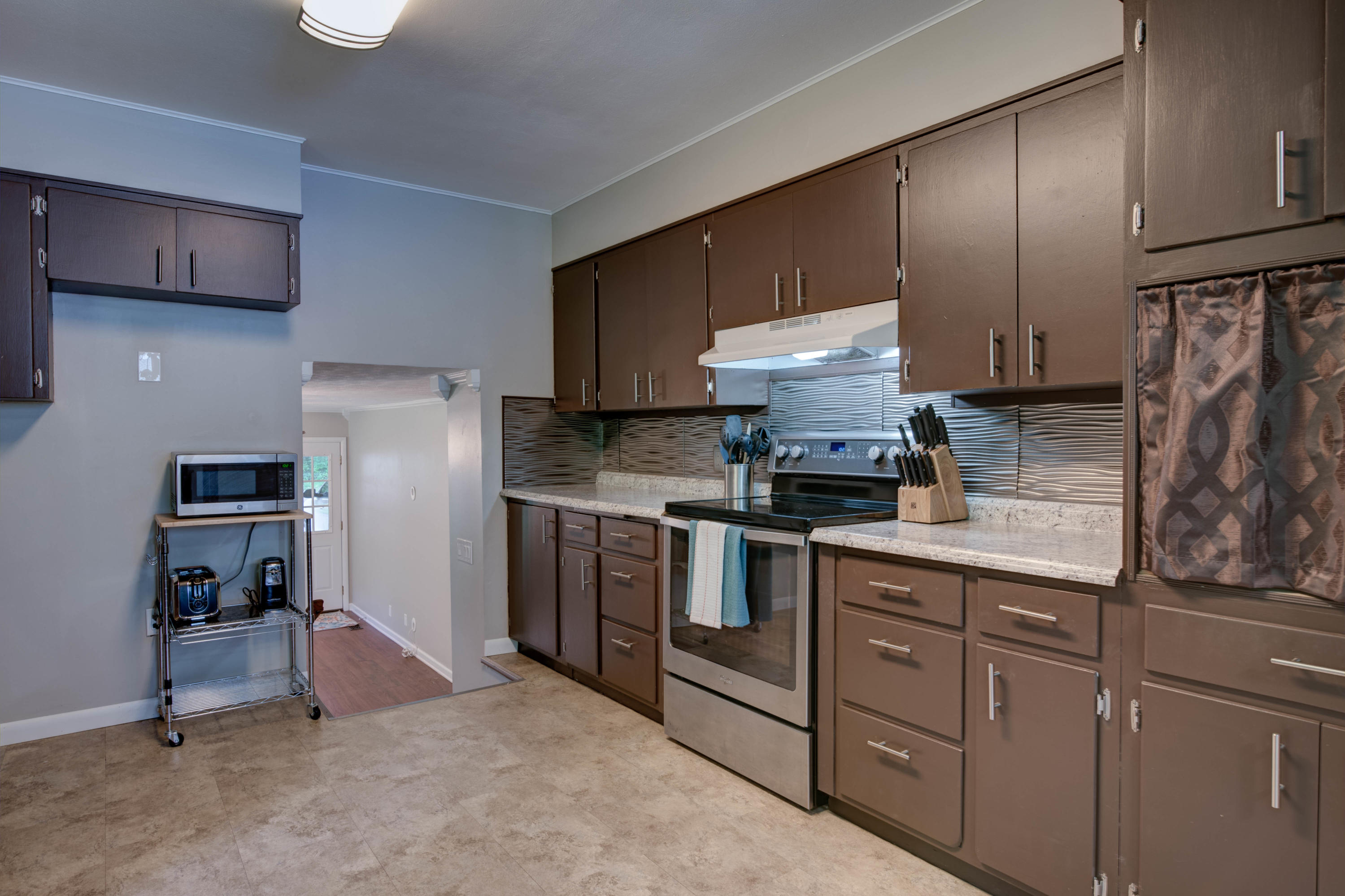113 Monticello Road Oak Ridge, TN 37830 - Photo 10 of 31 Kitchen
