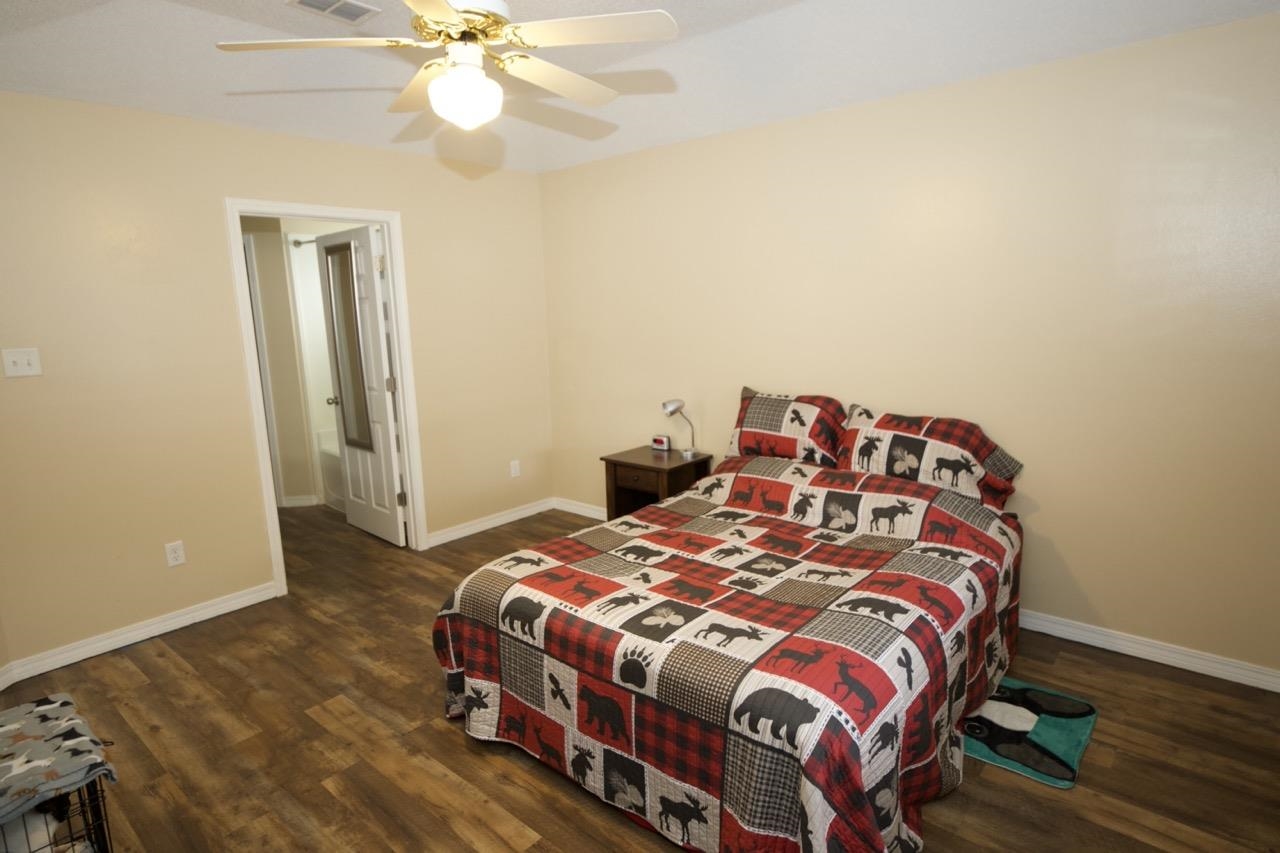 7893 Audubon Drive Foley, AL 36535 - Photo 9 of 20 Primary Bedroom