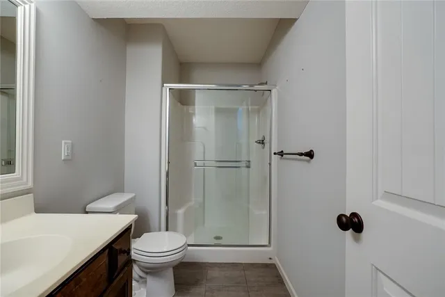 $395,000 | 100 Southeast Hanging Garden Street, Lee's Summit, MO 64064