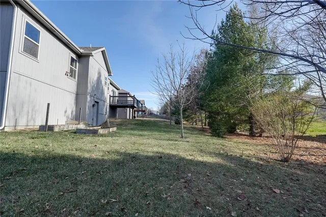 $395,000 | 100 Southeast Hanging Garden Street, Lee's Summit, MO 64064