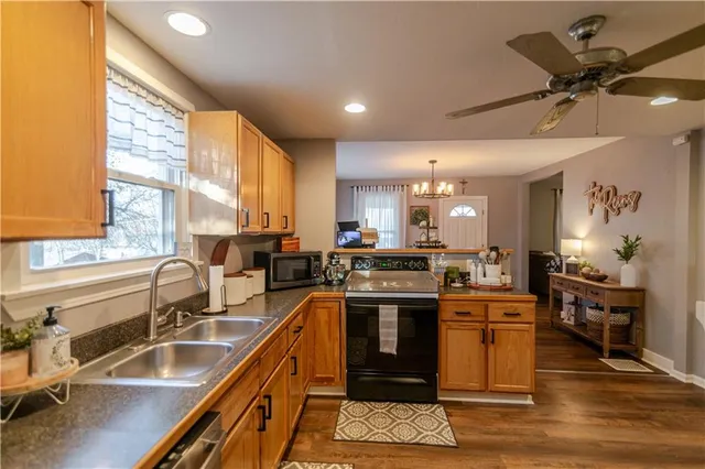 $150,250 | 1018 North 10th Street, Atchison, KS 66002