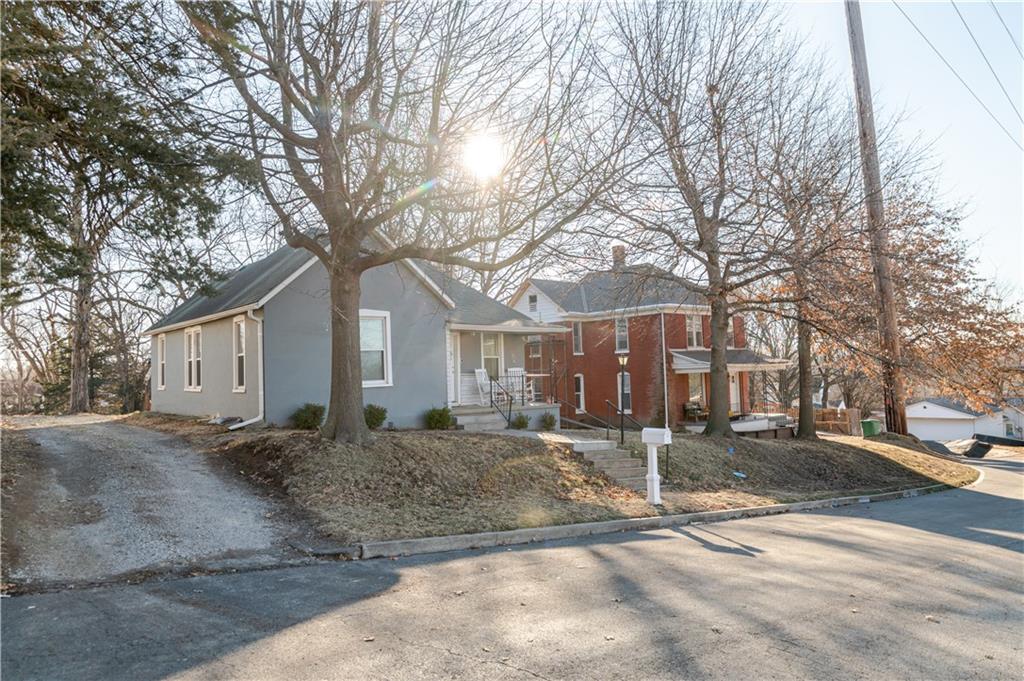 1018 North 10th Street Atchison, KS 66002 - Photo 33 of 39