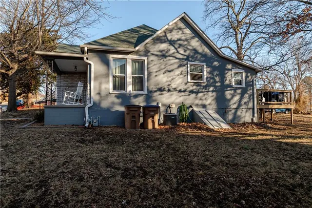 $150,250 | 1018 North 10th Street, Atchison, KS 66002