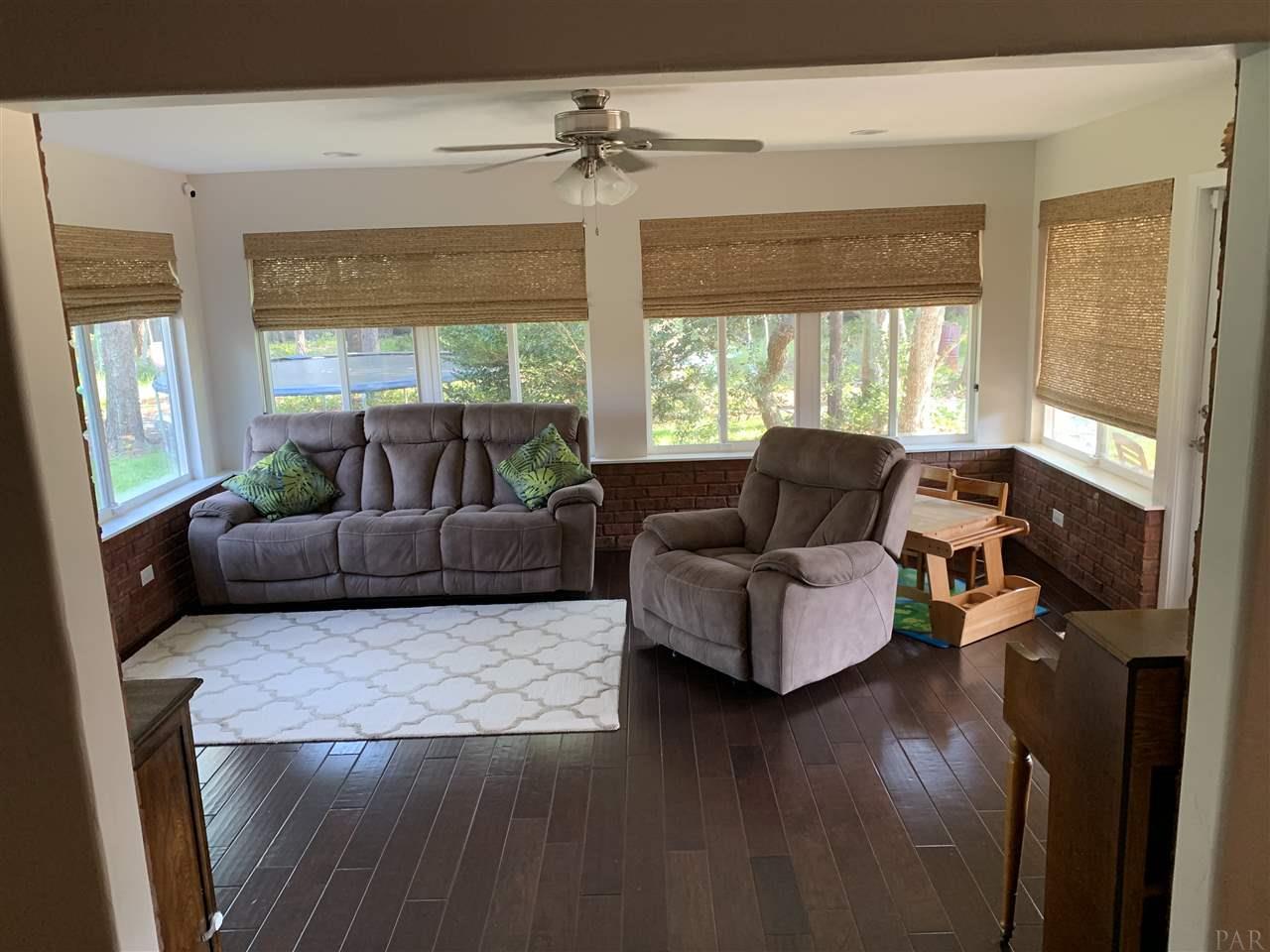 6697 Codell Street Navarre, FL 32566 - Photo 10 of 24 Gallery Image 10