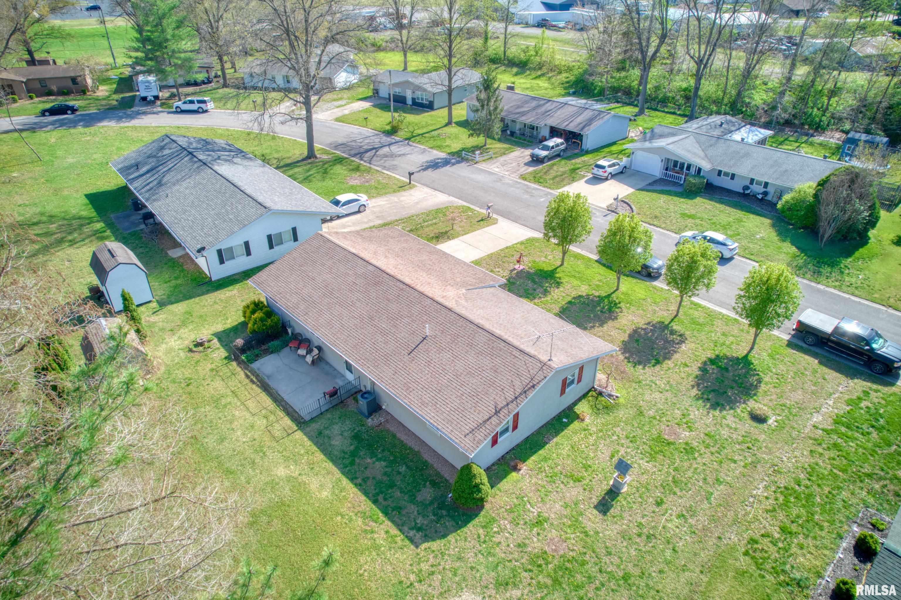 1006 Roberta Drive Murphysboro, IL 62966 - Photo 23 of 35