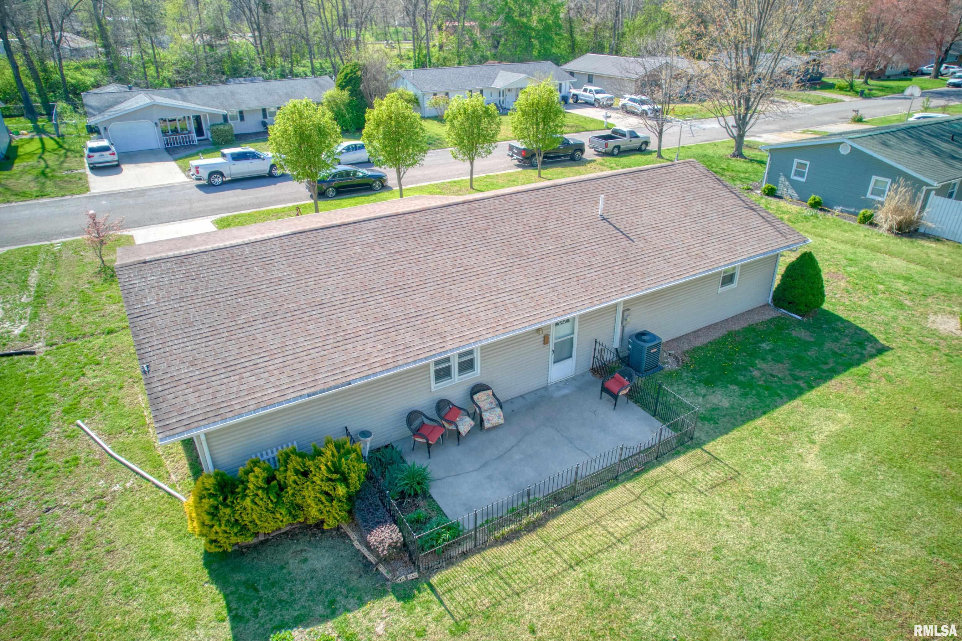 1006 Roberta Drive Murphysboro, IL 62966 - Photo 24 of 35