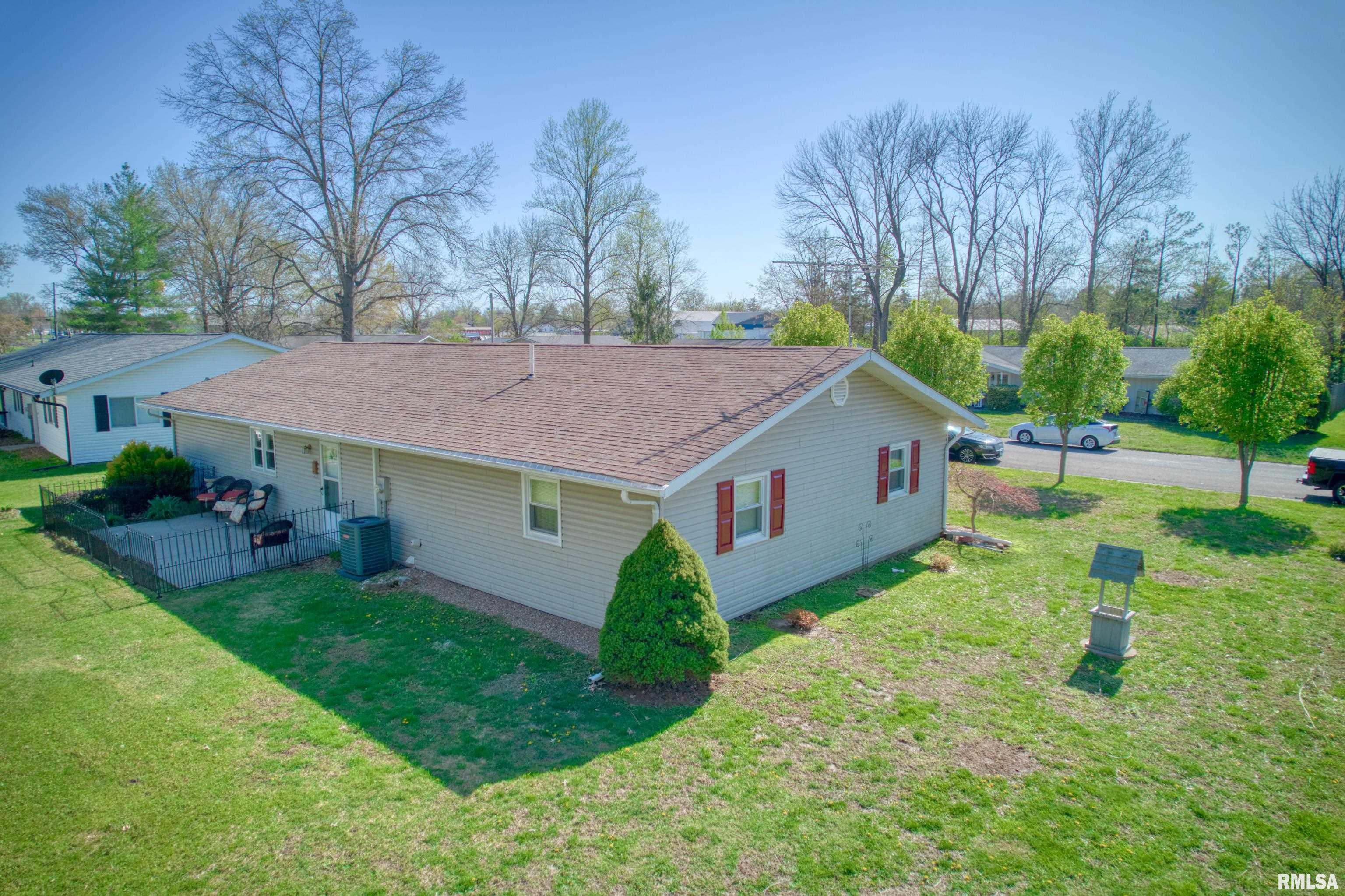 1006 Roberta Drive Murphysboro, IL 62966 - Photo 31 of 35