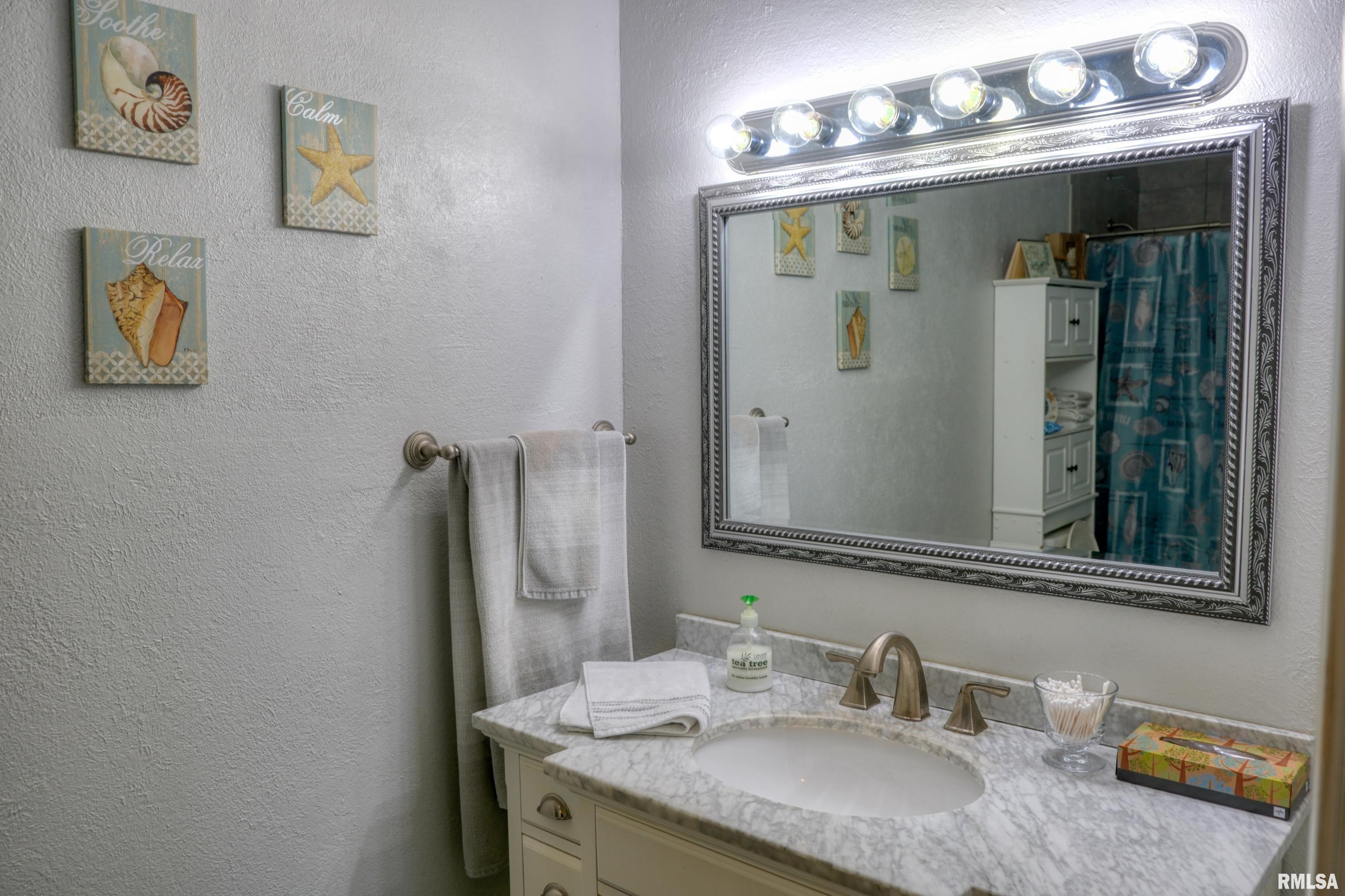 1006 Roberta Drive Murphysboro, IL 62966 - Photo 10 of 35