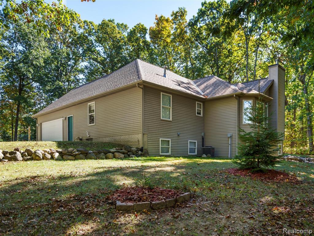 11371 Runyan Lake Road Fenton, MI 48430 - Photo 53 of 58 Gallery Image 53
