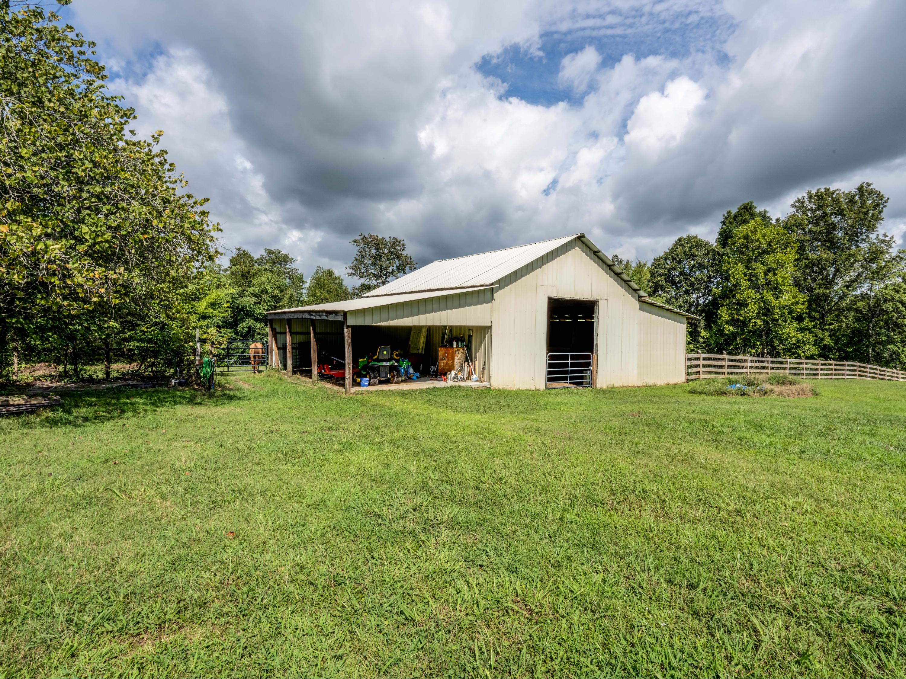 206 County Road 757 Riceville, TN 37370 - Photo 44 of 52 206CountyRd757-26