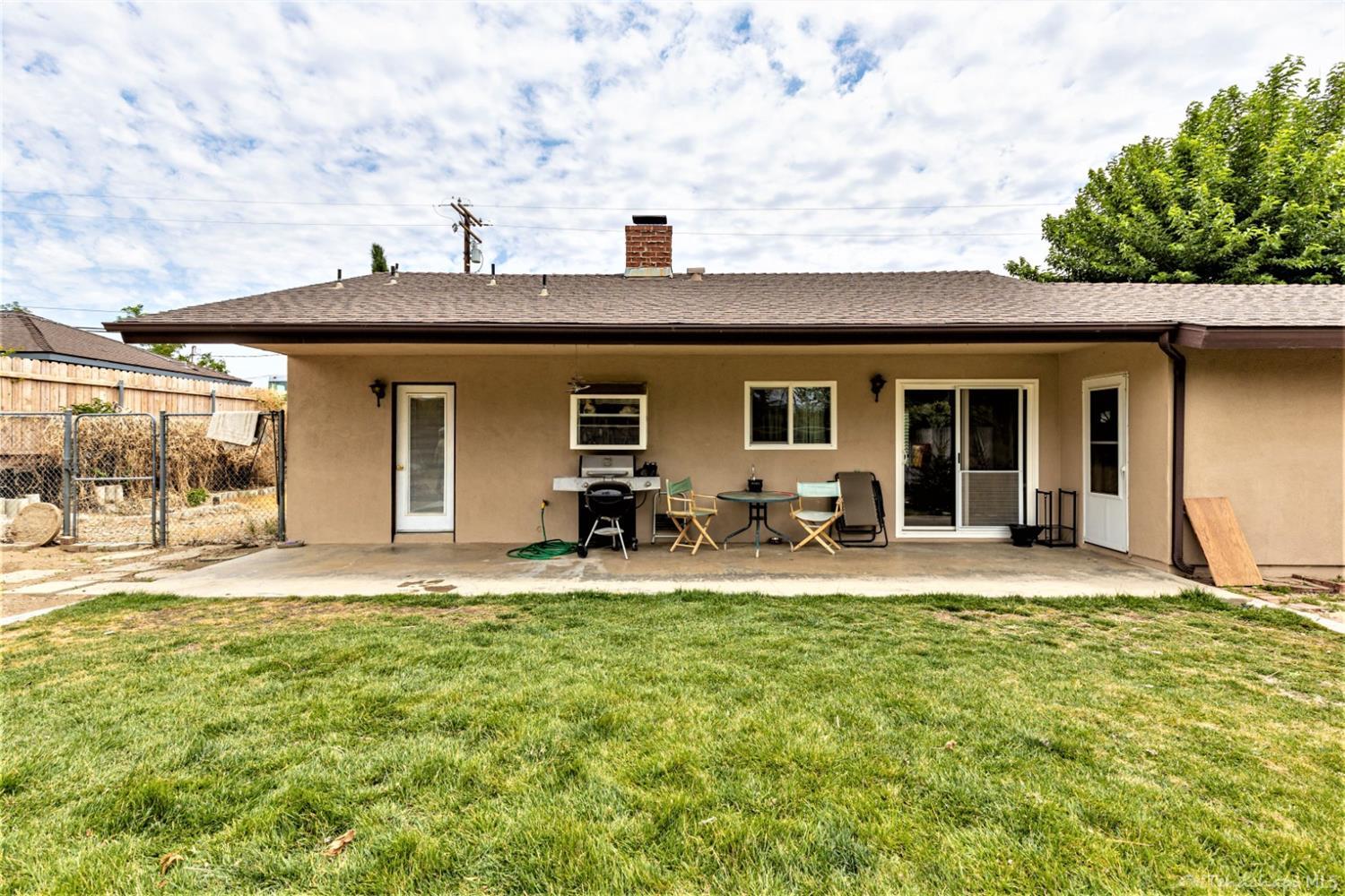 22511 Mariposa Road Tehachapi, CA 93561 - Photo 17 of 23 Gallery Image 17