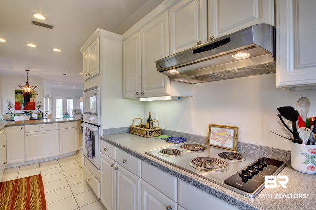 33267 River Road Orange Beach, AL 36561 - Photo 14 of 26 Kitchen