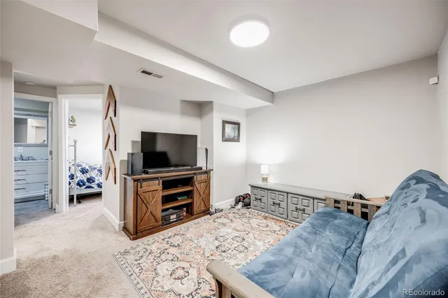 a view of workspace with furniture