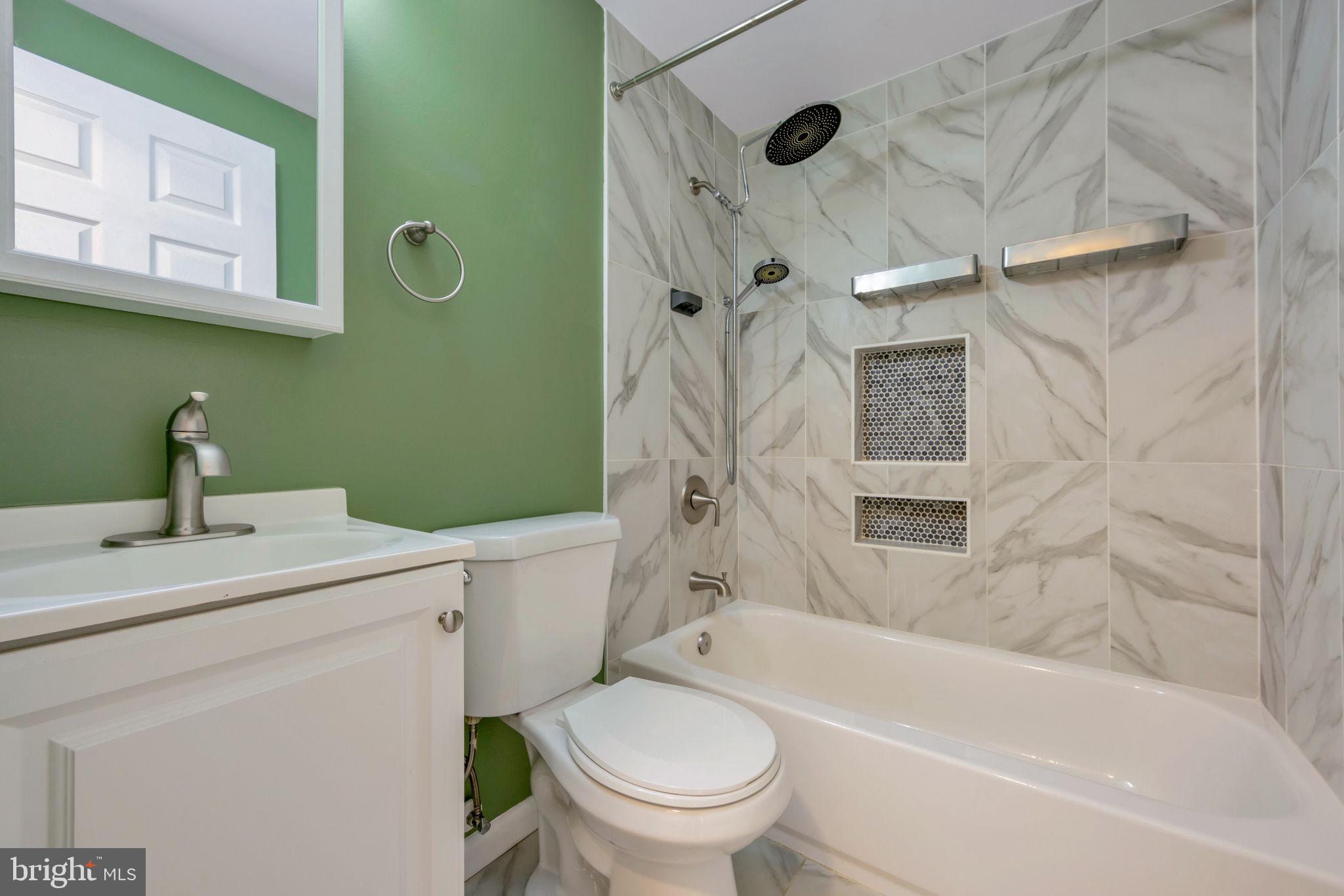 12304 Scotch Bonnet Court Reston, VA 20191 - Photo 7 of 15