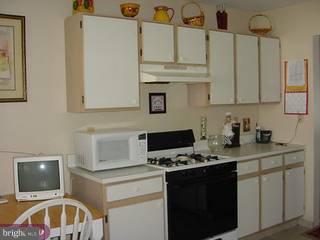 716 Rutland Court Sewell, NJ 08080 - Photo 4 of 6 Gallery Image 4