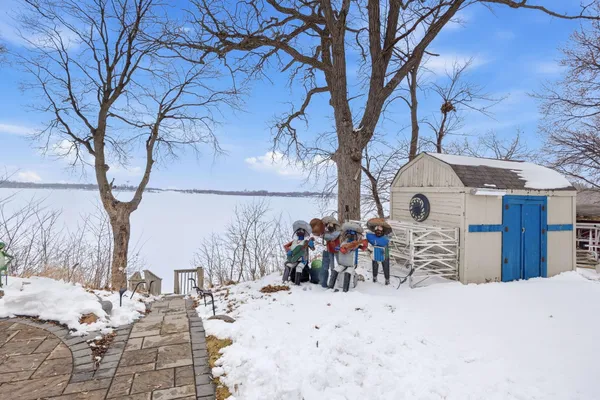 $573,500 | 5249 Imhoff Avenue Southwest, Howard Lake, MN 55349