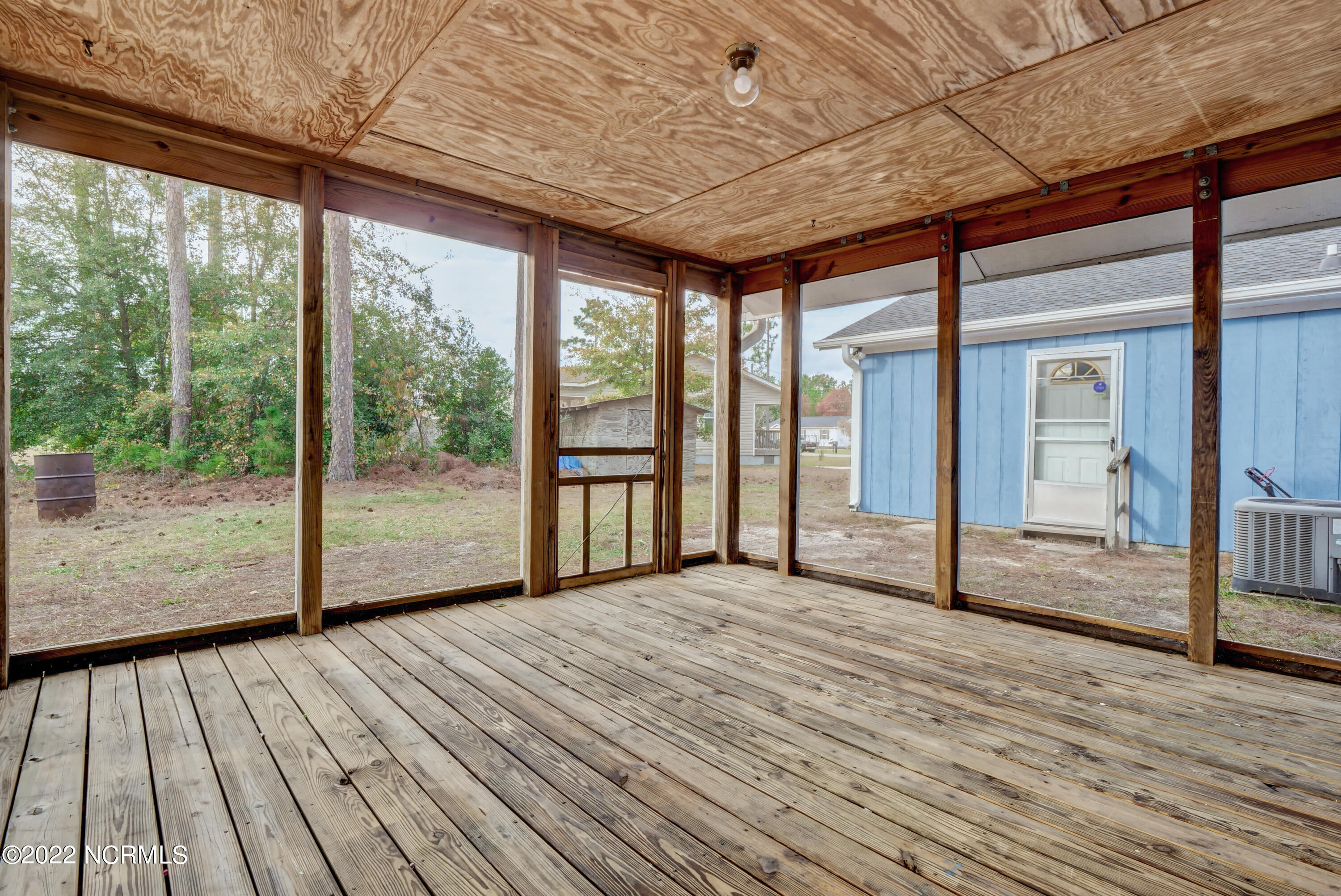 603 Governors Road Wilmington, NC 28411 - Photo 3 of 35 P3366835_36_37_38_39_40_41
